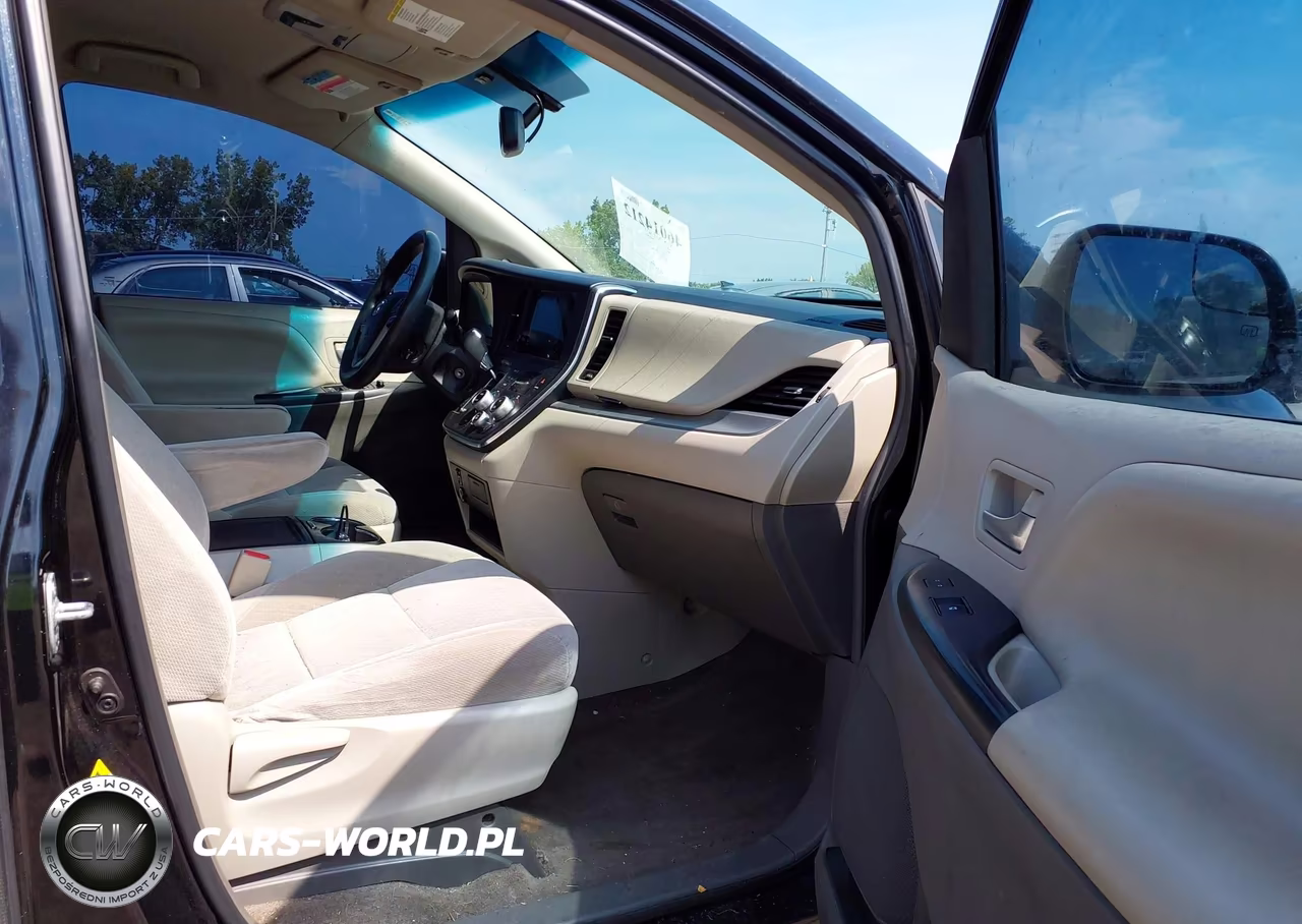 2015 Toyota Sienna Le 8 Passenger VIN:5TDKK3DC7FS570415 - 5