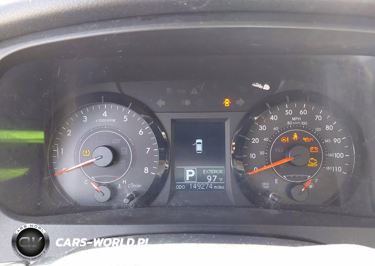 2015 Toyota Sienna Le 8 Passenger VIN:5TDKK3DC7FS570415 - 7