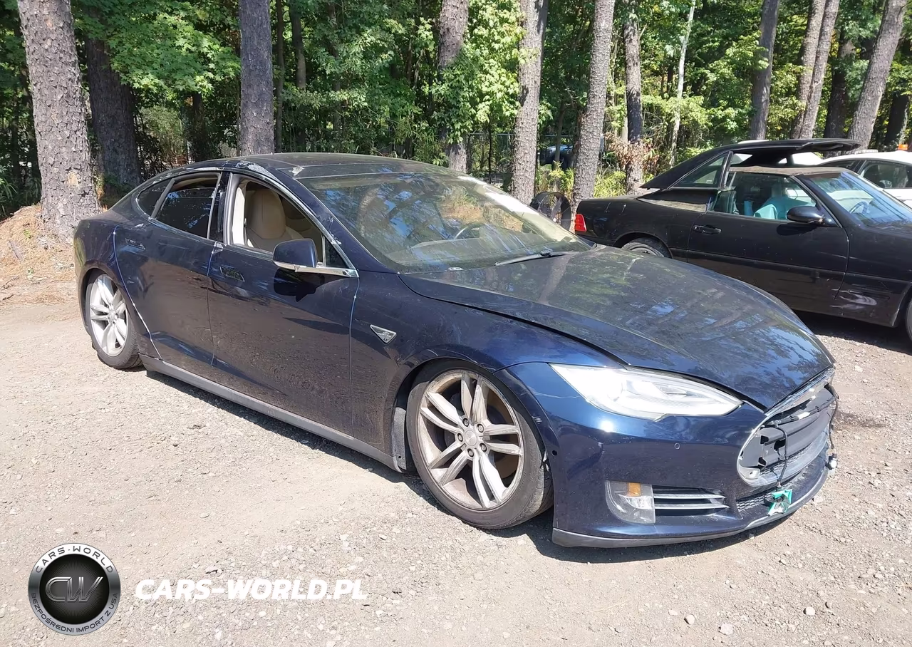 2015 Tesla Model S 85D