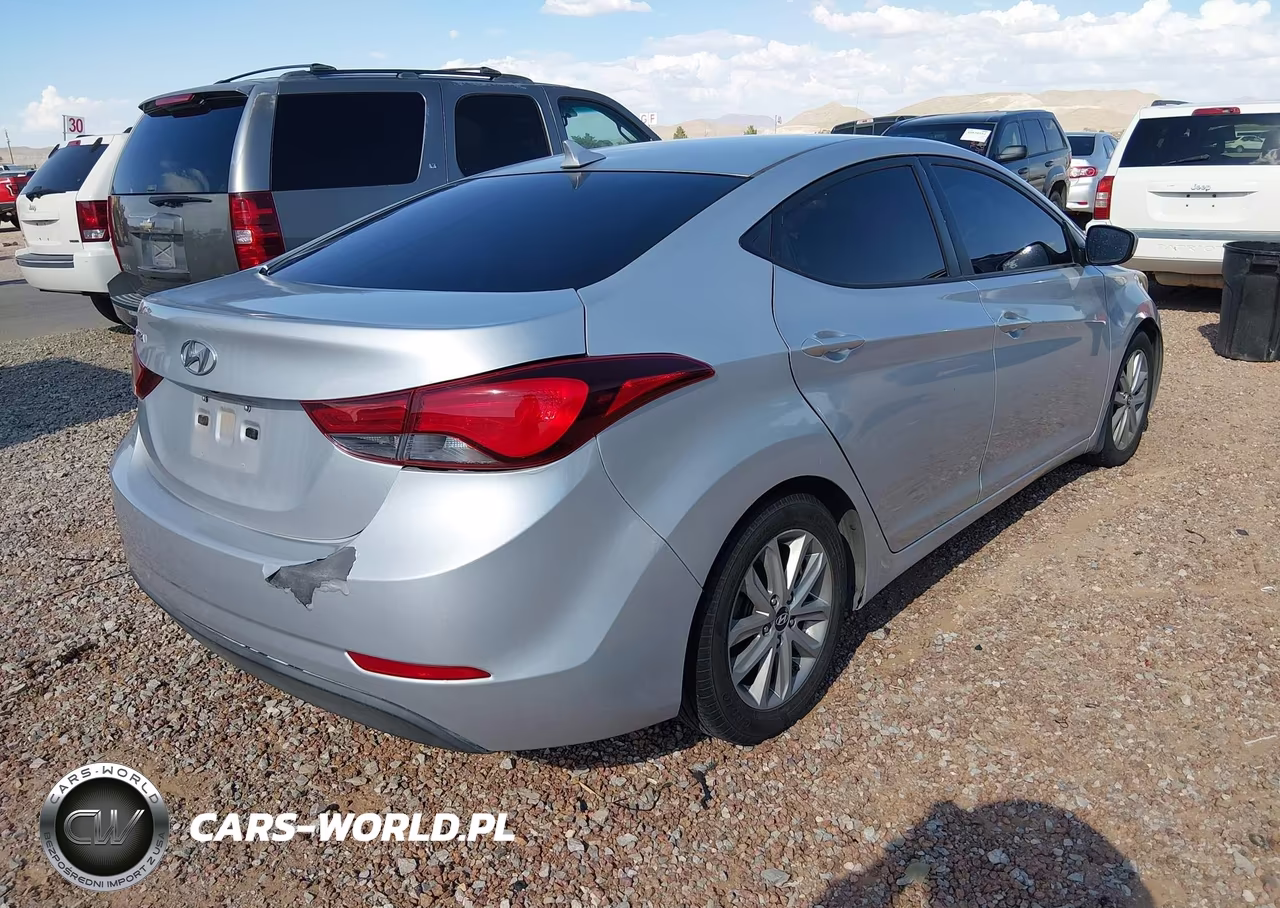 2016 Hyundai Elantra Se VIN:KMHDH4AEXGU487962 - 4