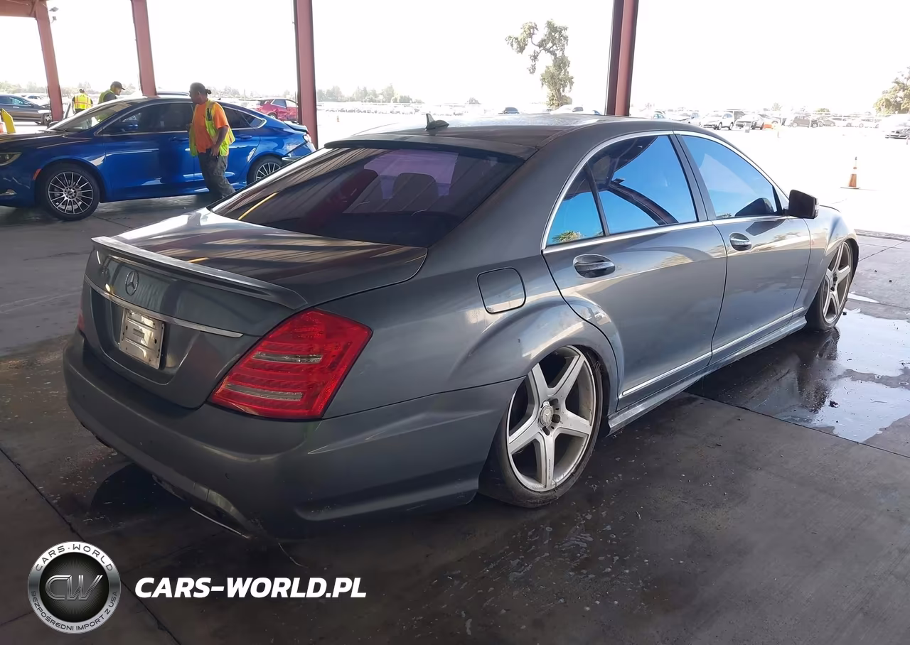 2009 Mercedes-Benz S 550 VIN:WDDNG71X19A248003 - 4