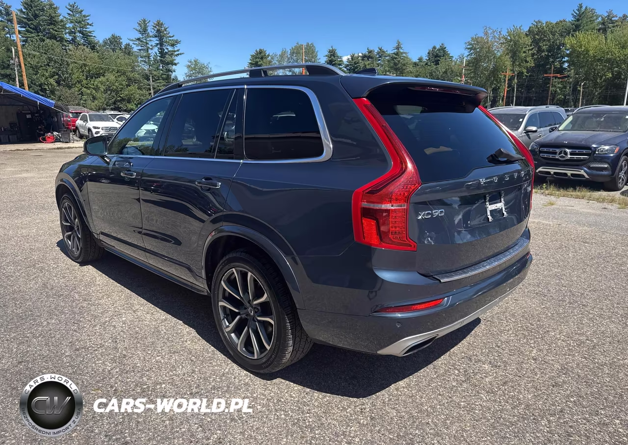 2018 Volvo Xc90 T6 Momentum VIN:YV4A22PK1J1385420 - 3