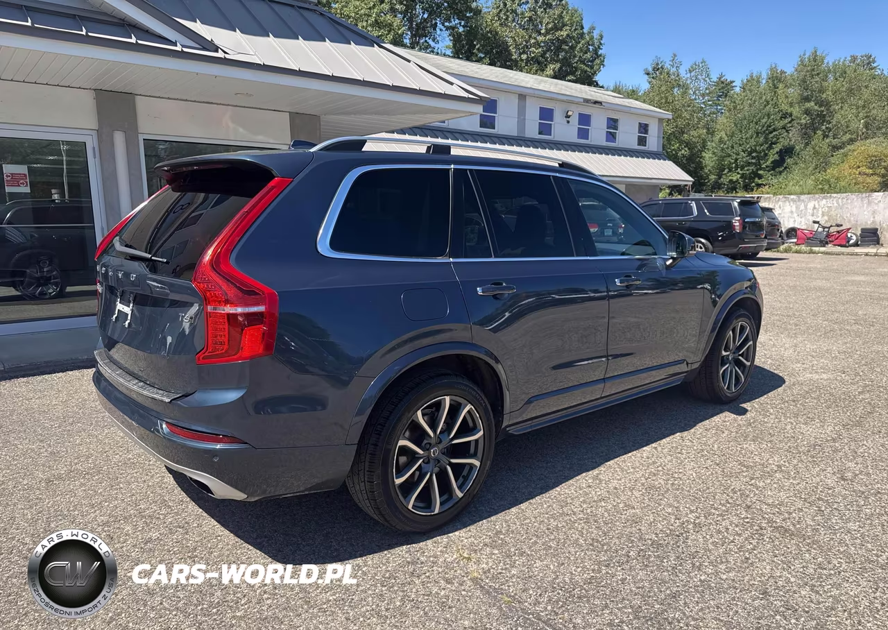 2018 Volvo Xc90 T6 Momentum VIN:YV4A22PK1J1385420 - 4
