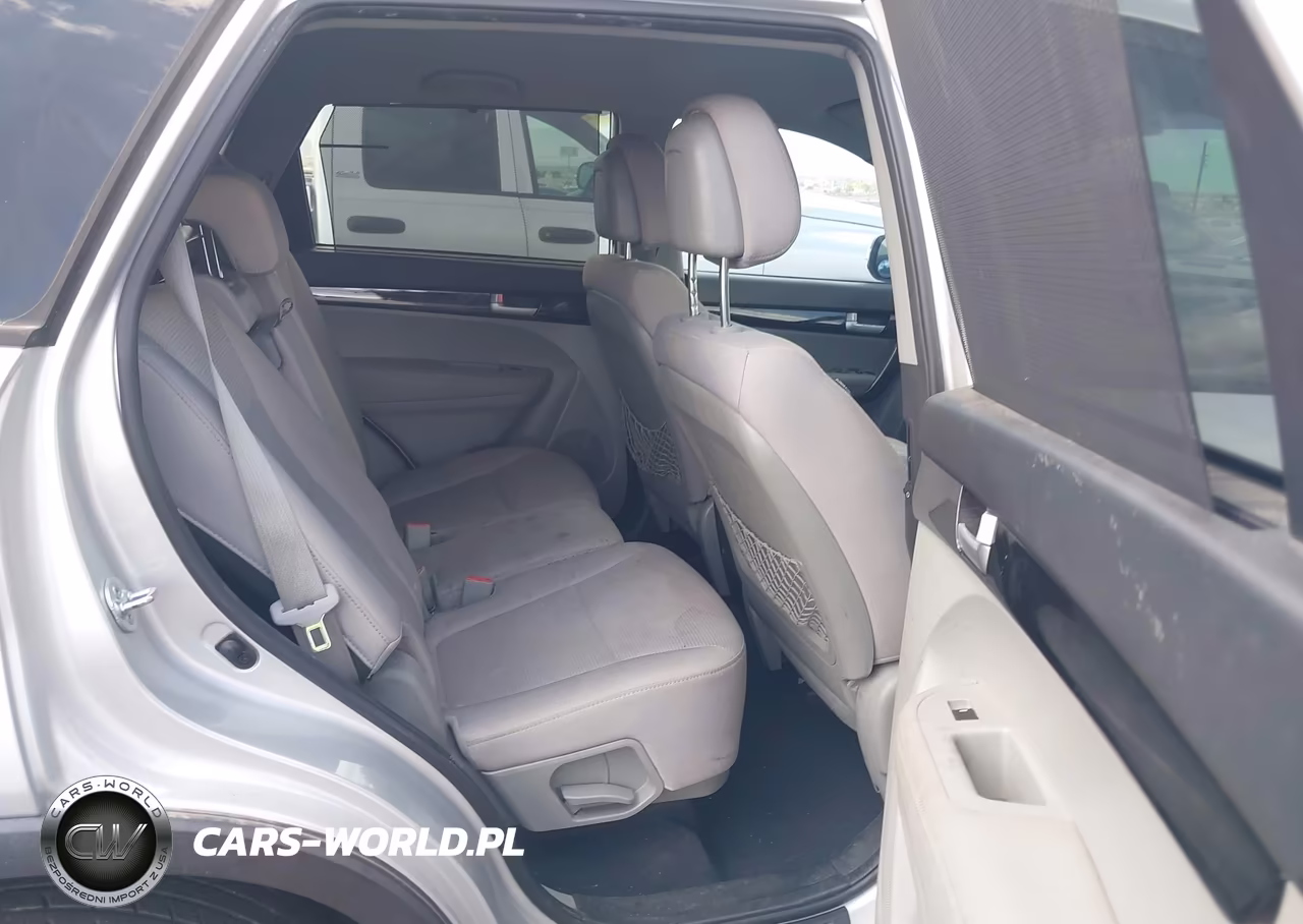 2015 Kia Sorento Lx VIN:5XYKT4A64FG592709 - 8