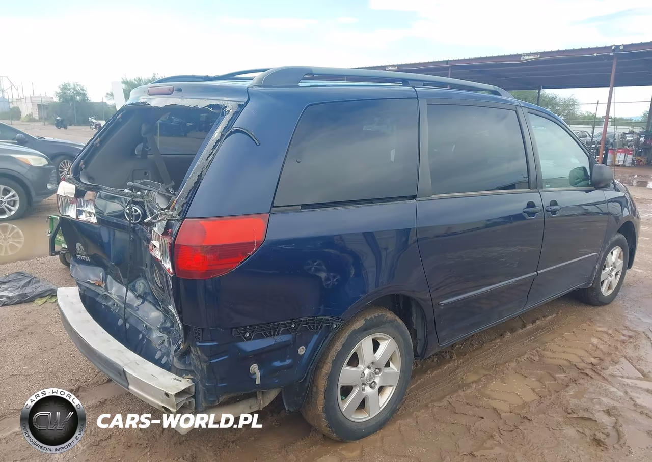 2005 Toyota Sienna Le VIN:5TDZA23C45S296277 - 4