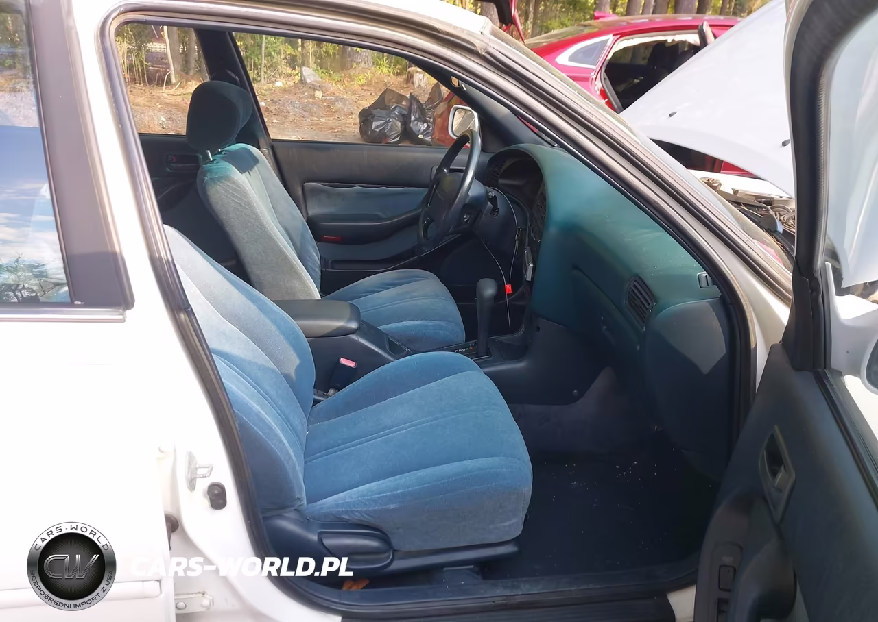 1992 Toyota Camry Le VIN:4T1VK12W3NU029642 - 5
