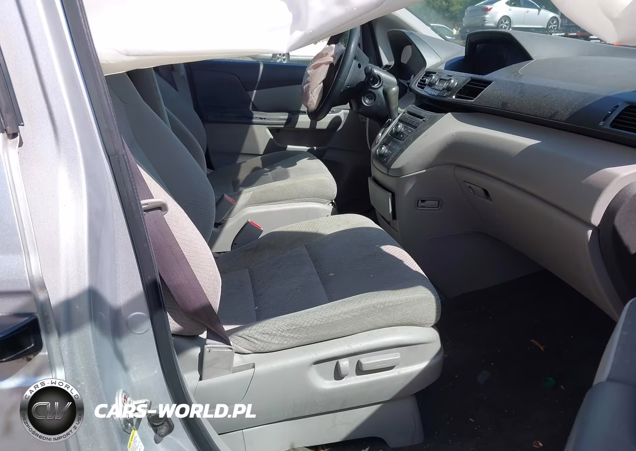 2014 Honda Odyssey Lx VIN:5FNRL5H24EB011576 - 5