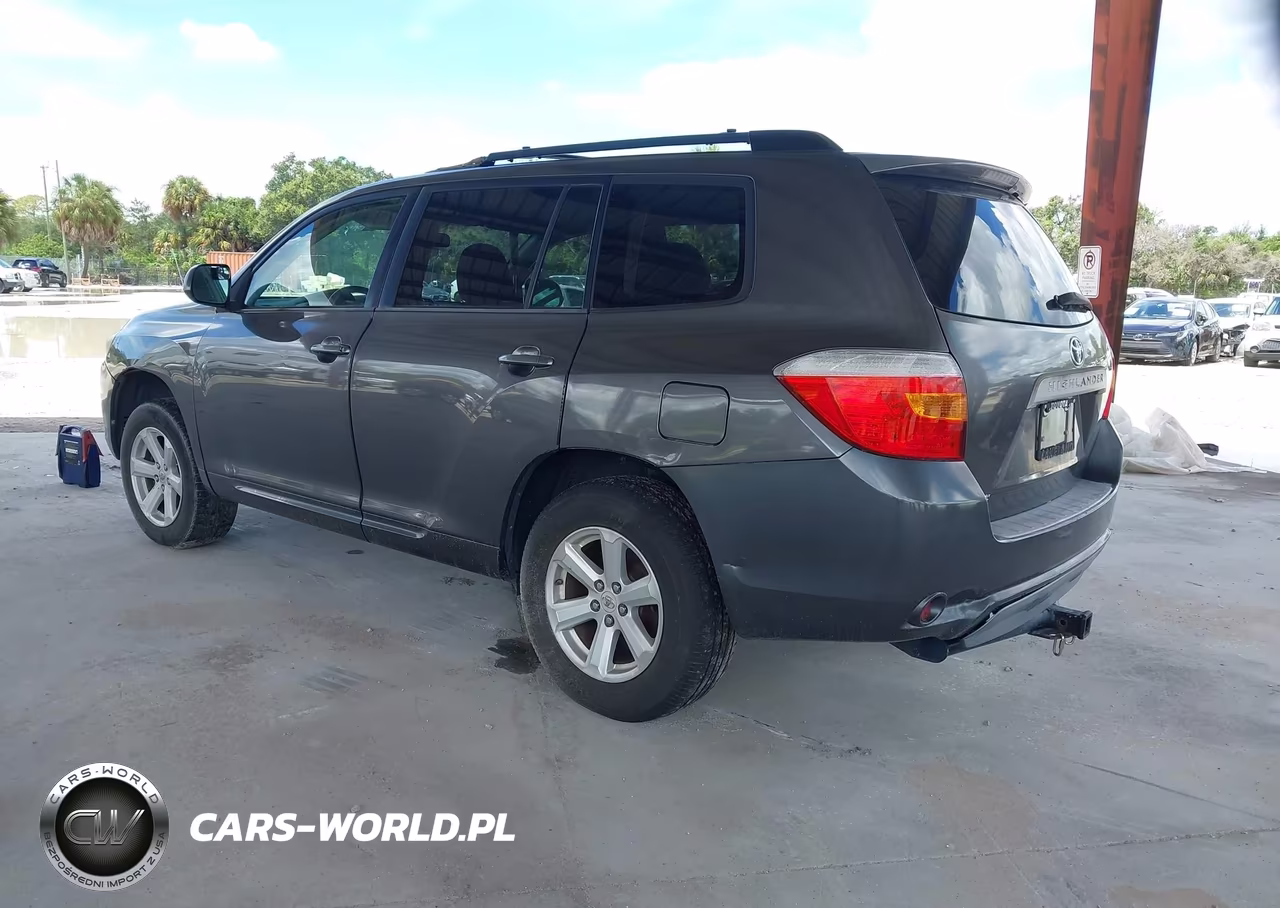 2010 Toyota Highlander Base V6 VIN:5TDZK3EH2AS020749 - 3