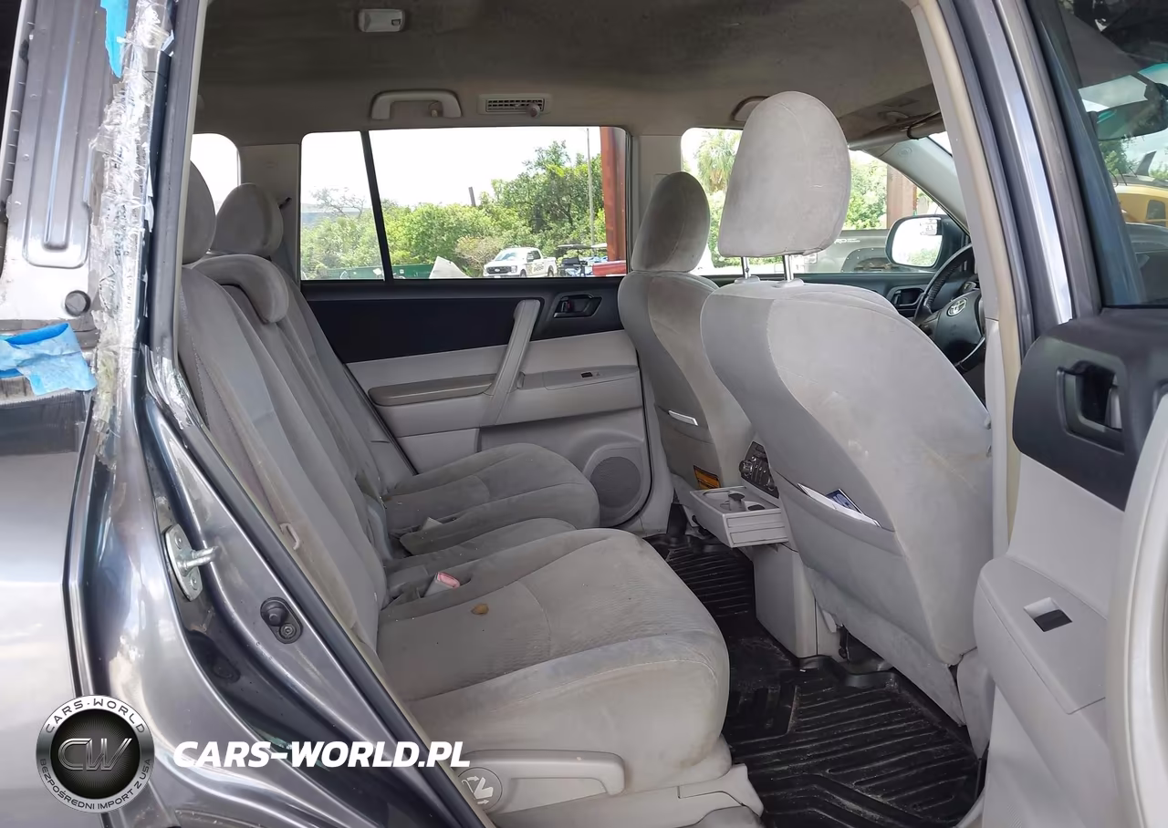 2010 Toyota Highlander Base V6 VIN:5TDZK3EH2AS020749 - 8