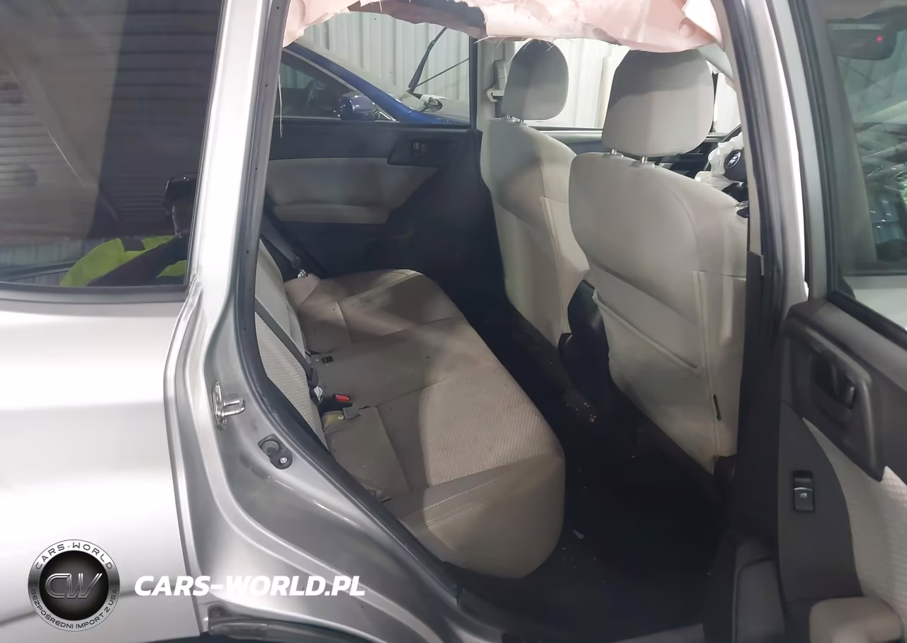 2018 Subaru Forester 2.5I Premium VIN:JF2SJAGC0JH525205 - 8