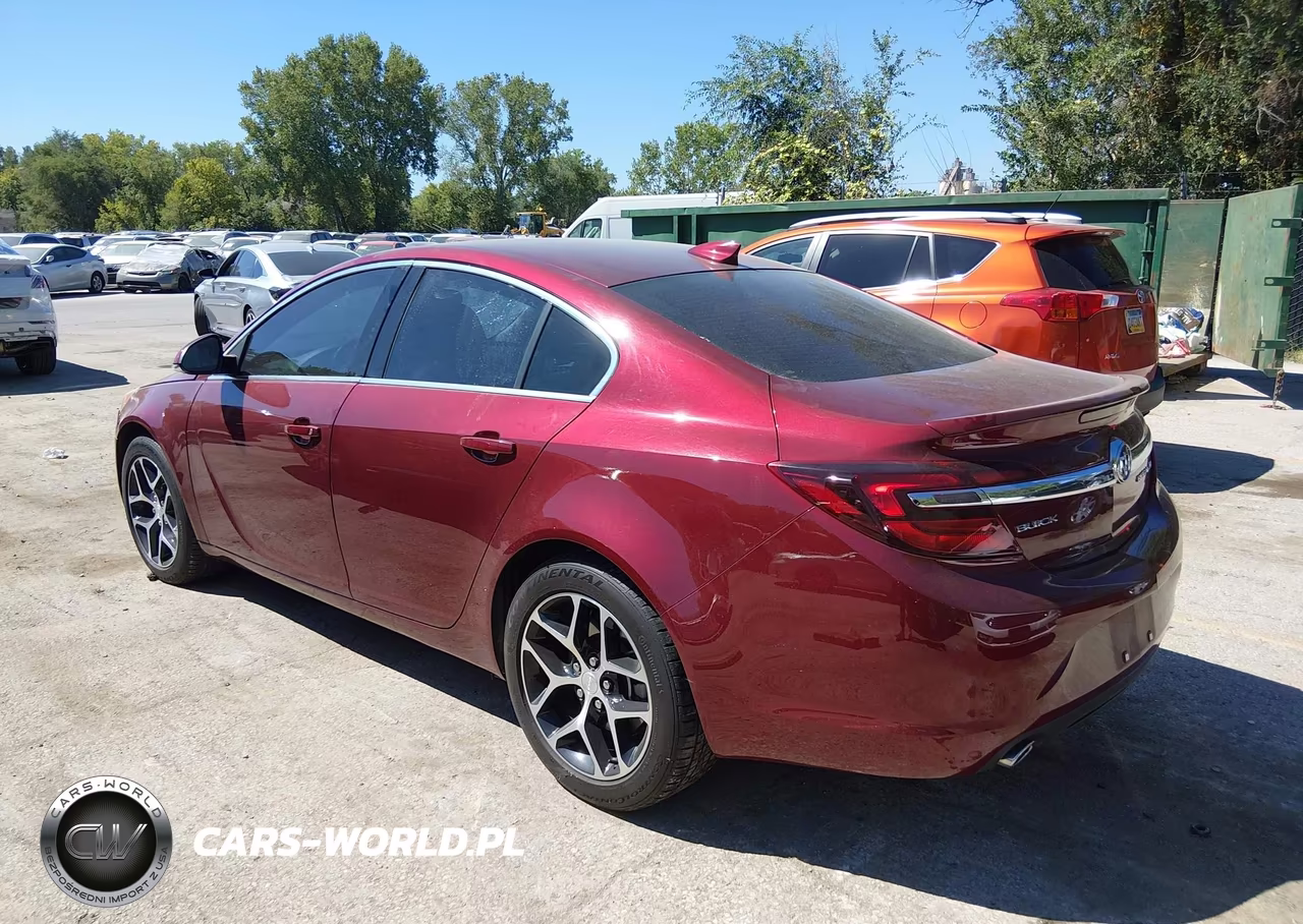 2017 Buick Regal Turbo Sport Touring VIN:2G4GL5EX7H9153657 - 3