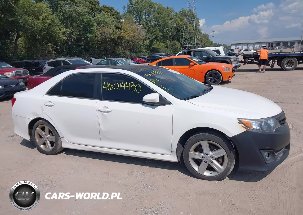 2014 Toyota Camry Se VIN:4T1BF1FK1EU468997 - 13