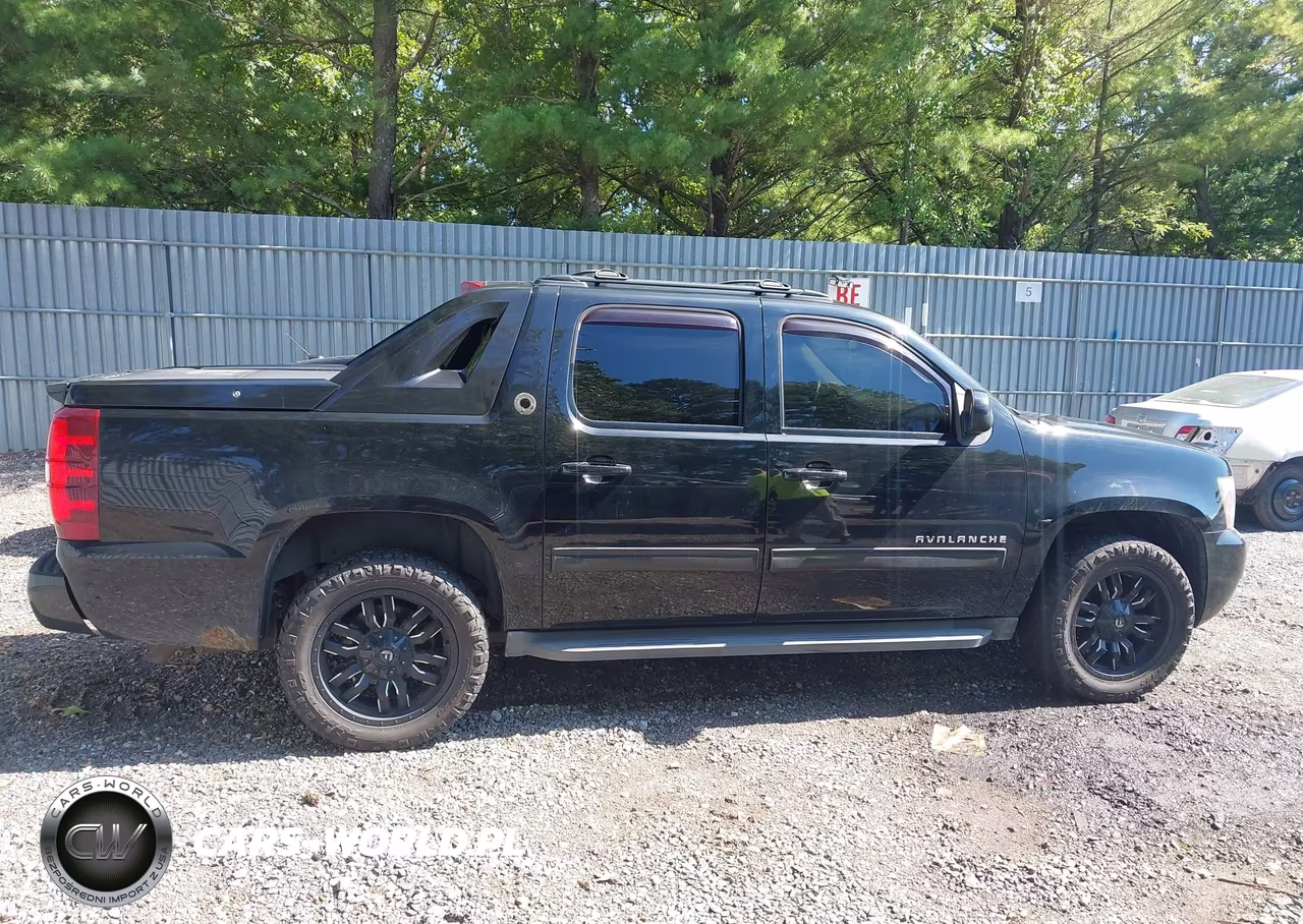 2013 Chevrolet Avalanche Lt VIN:3GNTKFE71DG146092 - 13