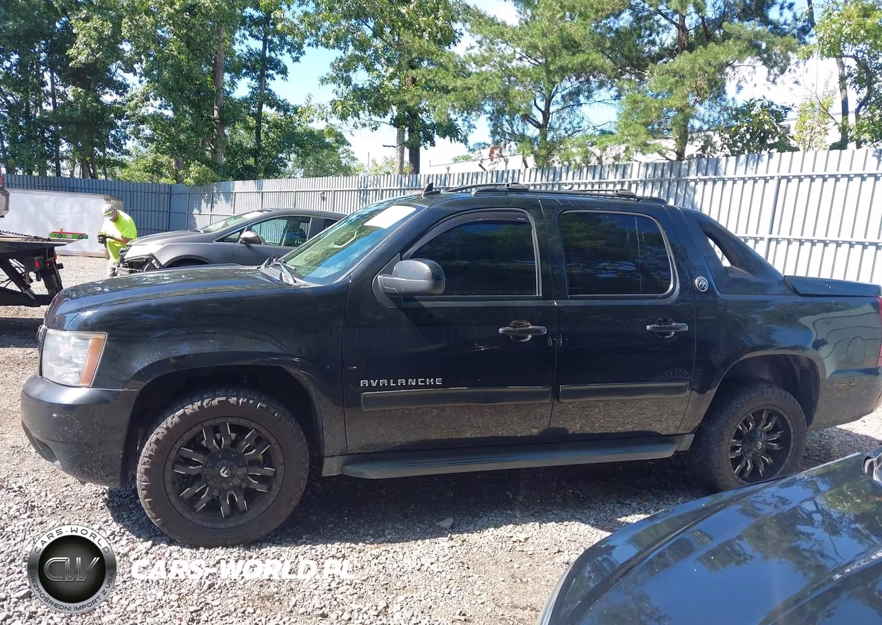 2013 Chevrolet Avalanche Lt VIN:3GNTKFE71DG146092 - 14