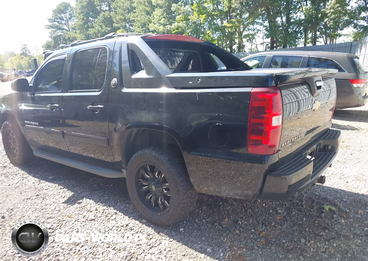 2013 Chevrolet Avalanche Lt VIN:3GNTKFE71DG146092 - 3
