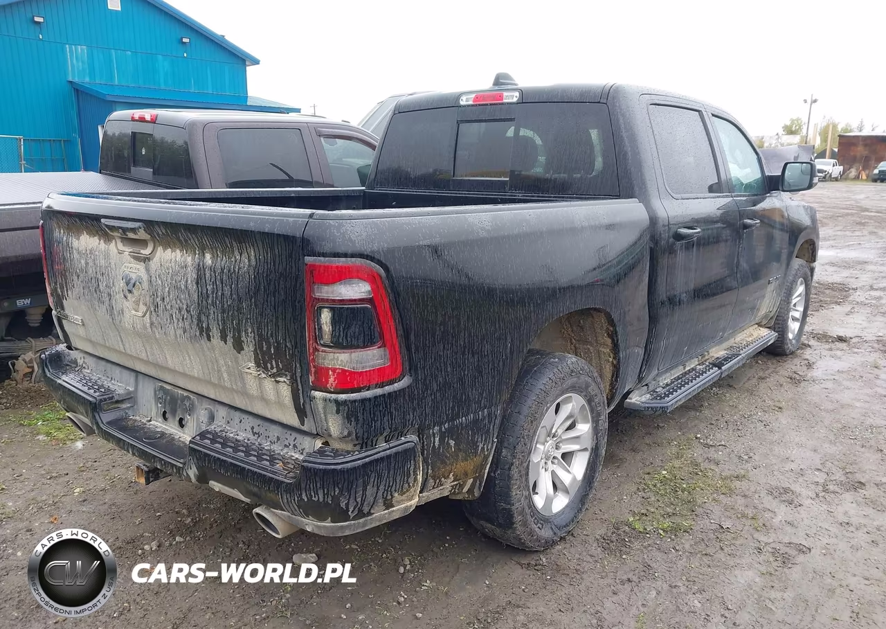 2023 Ram 1500 Laramie VIN:1C6SRFJM8PN514962 - 4