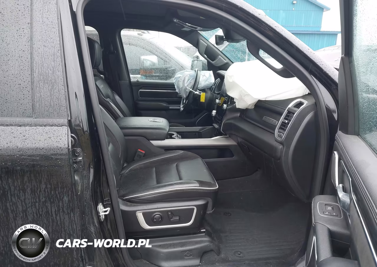 2023 Ram 1500 Laramie VIN:1C6SRFJM8PN514962 - 5