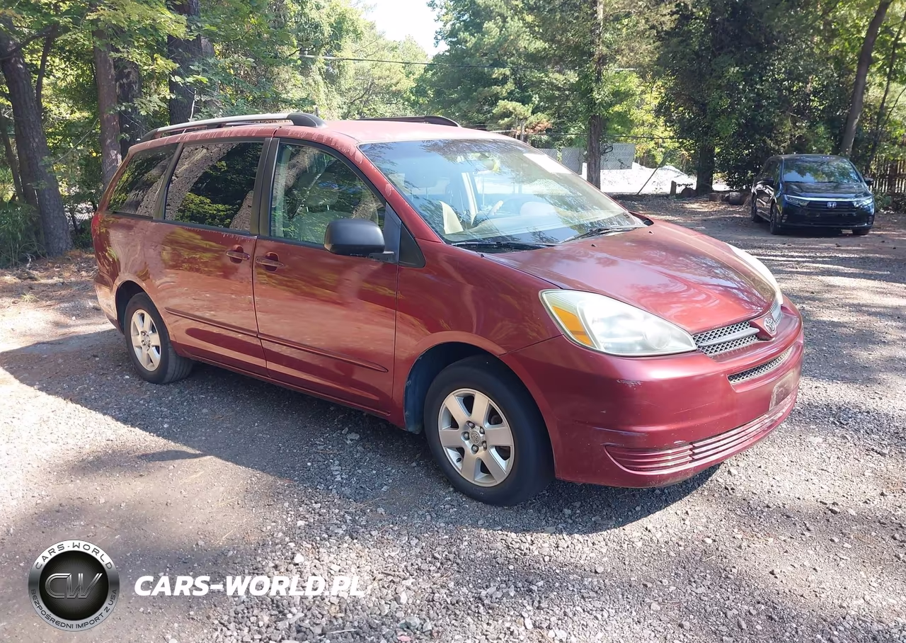 2005 Toyota Sienna Le – zdjęcie 1 z 13