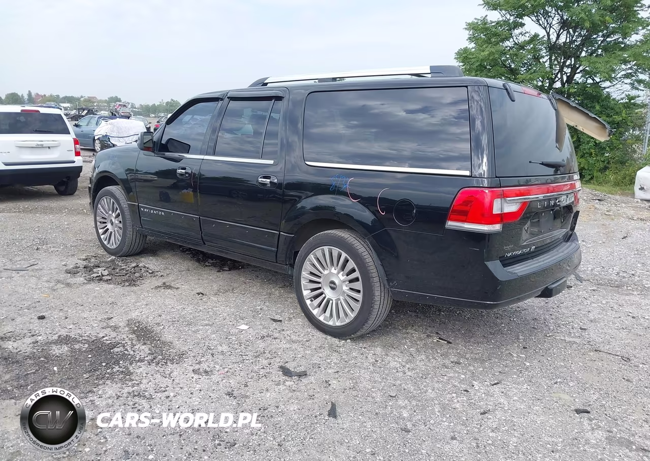 2017 Lincoln Navigator L Select VIN:5LMJJ3JT1HEL01136 - 3