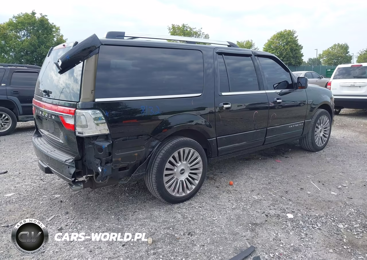 2017 Lincoln Navigator L Select VIN:5LMJJ3JT1HEL01136 - 4