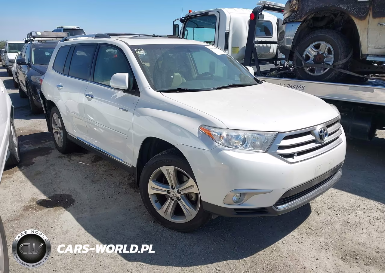 2013 Toyota Highlander Limited V6