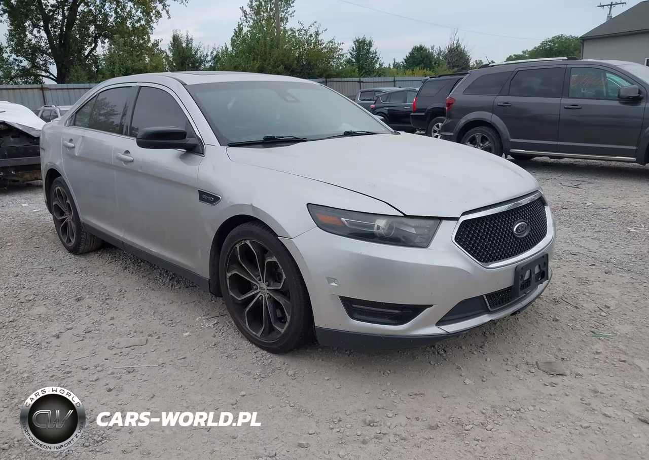 2013 Ford Taurus Sho