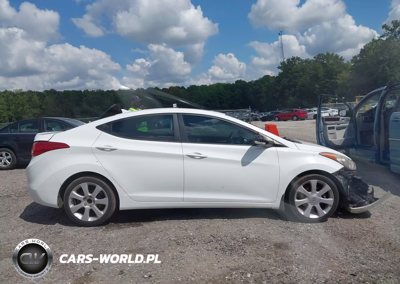 2013 Hyundai Elantra Limited VIN:5NPDH4AE4DH233528 - 13