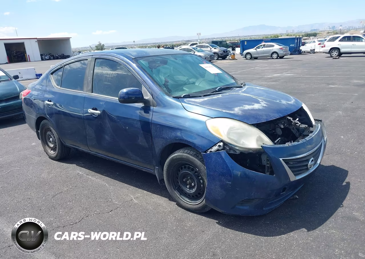 2014 Nissan Versa 1.6 Sv