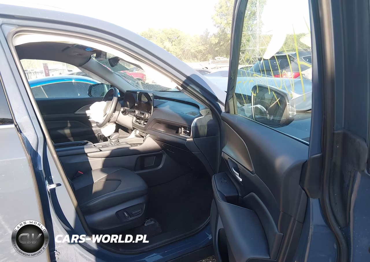 2026 Toyota Grand Highlander Xle VIN:5TDAAAB53TS108923 - 5