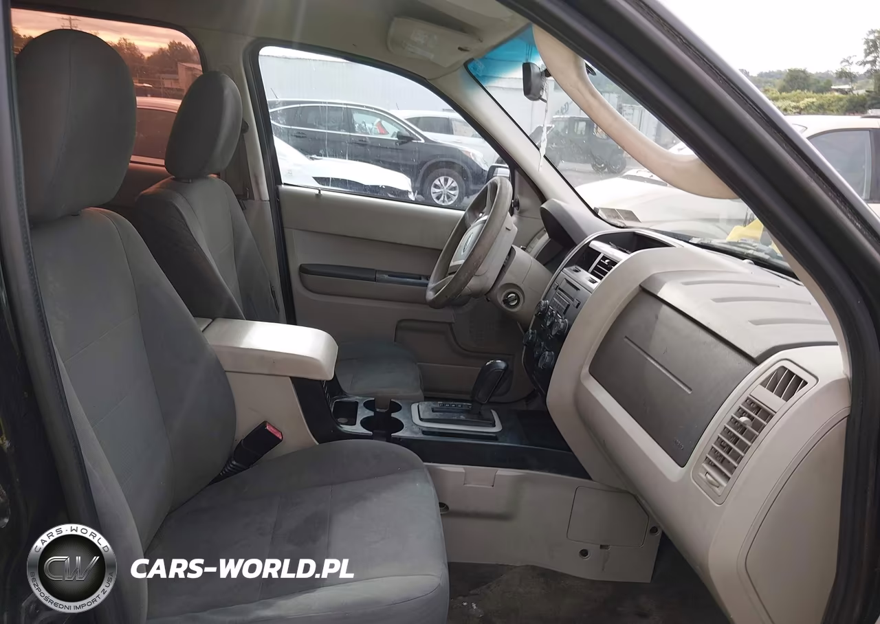 2012 Ford Escape Xls VIN:1FMCU0C7XCKC01631 - 5