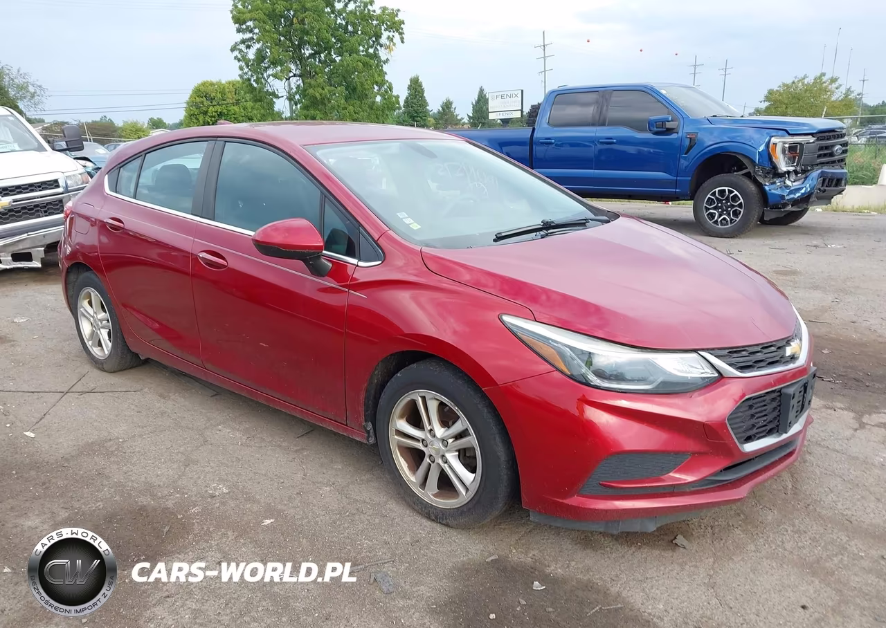 2017 Chevrolet Cruze Lt Auto – zdjęcie 1 z 17