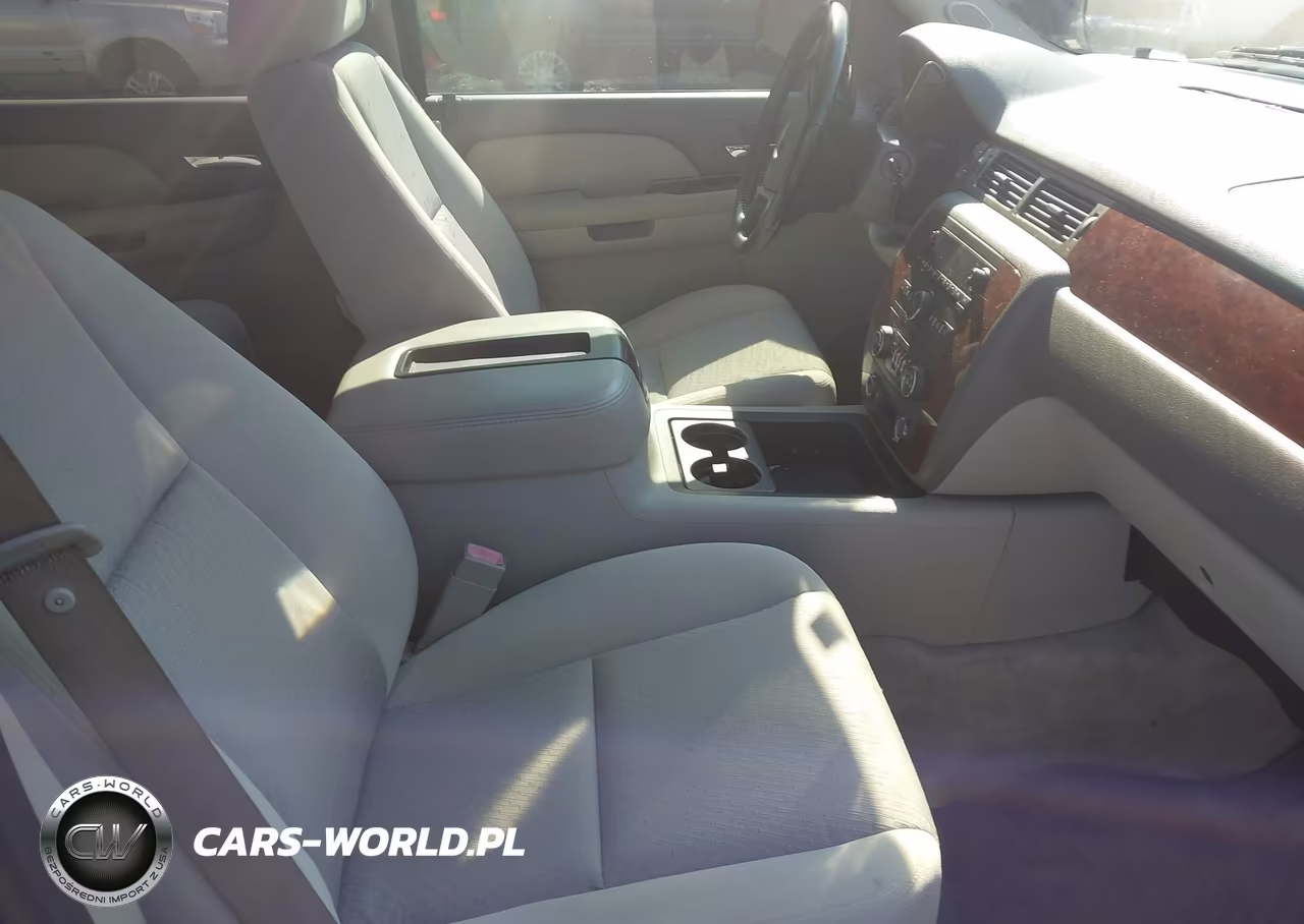 2009 Chevrolet Tahoe Lt1 VIN:1GNEC23329R158970 - 5