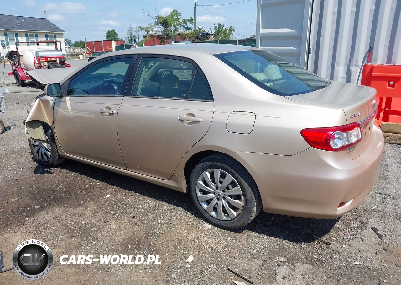 2012 Toyota Corolla Le VIN:2T1BU4EE6CC865008 - 3