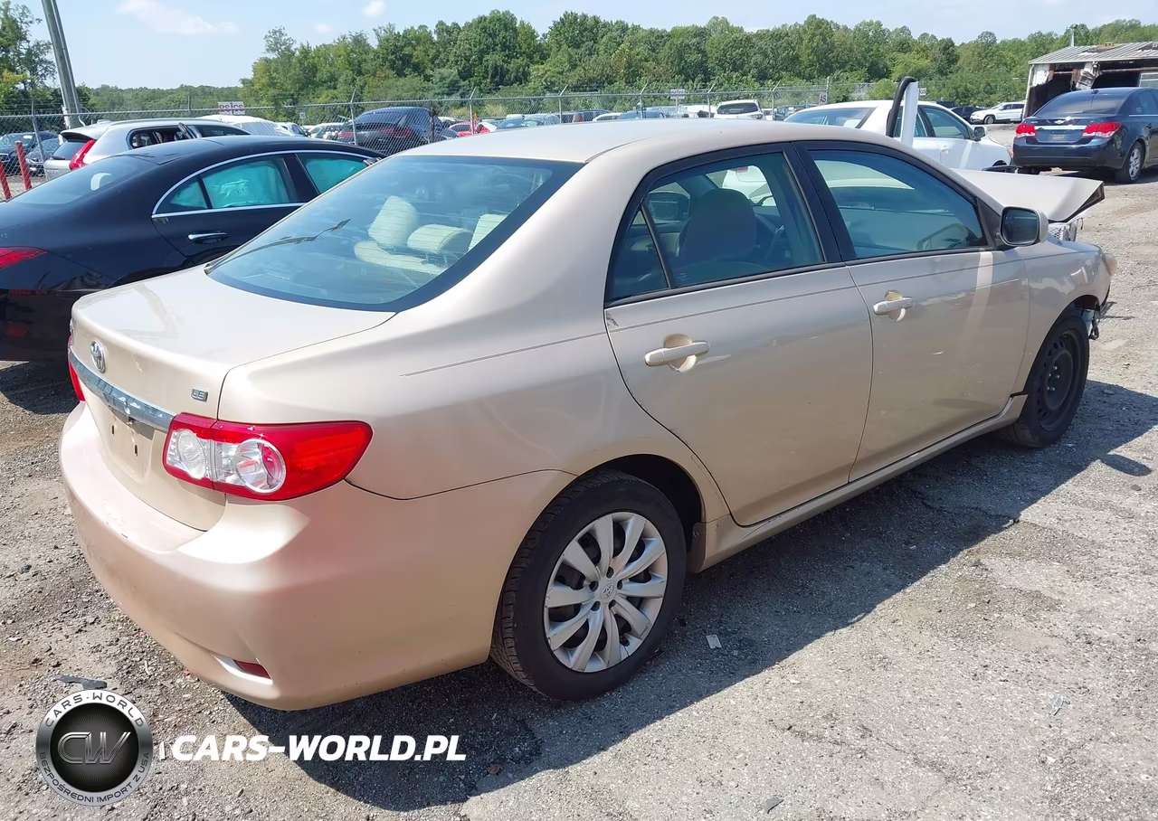 2012 Toyota Corolla Le VIN:2T1BU4EE6CC865008 - 4