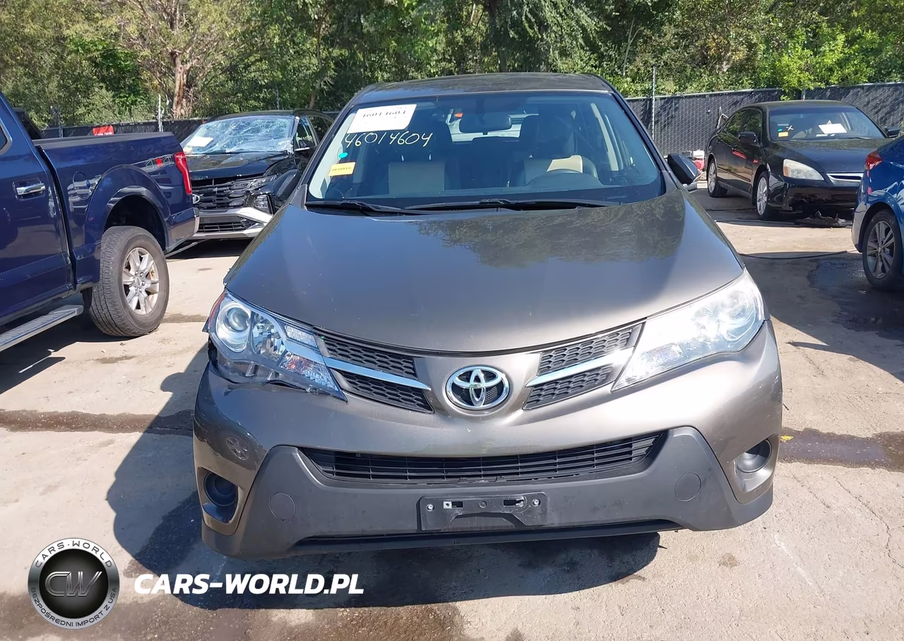 2015 Toyota Rav4 Le VIN:JTMBFREV1FD110038 - 12