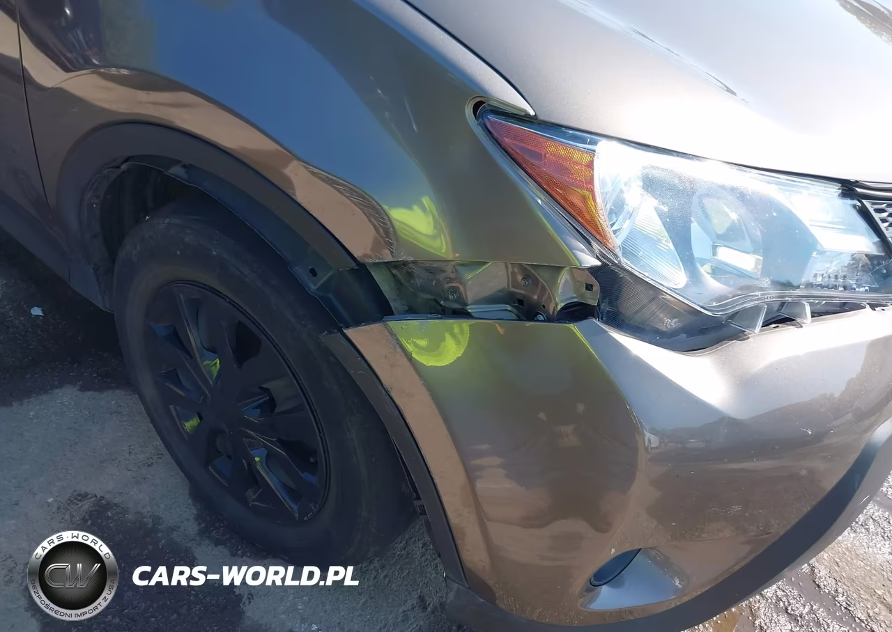 2015 Toyota Rav4 Le VIN:JTMBFREV1FD110038 - 6