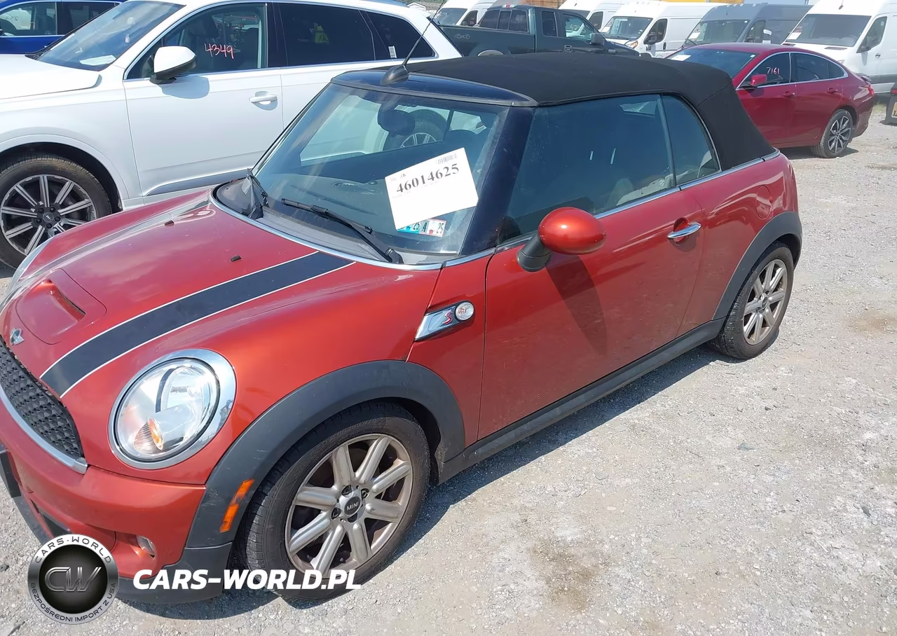 2013 Mini Convertible Cooper S VIN:WMWZP3C55DT297828 - 2