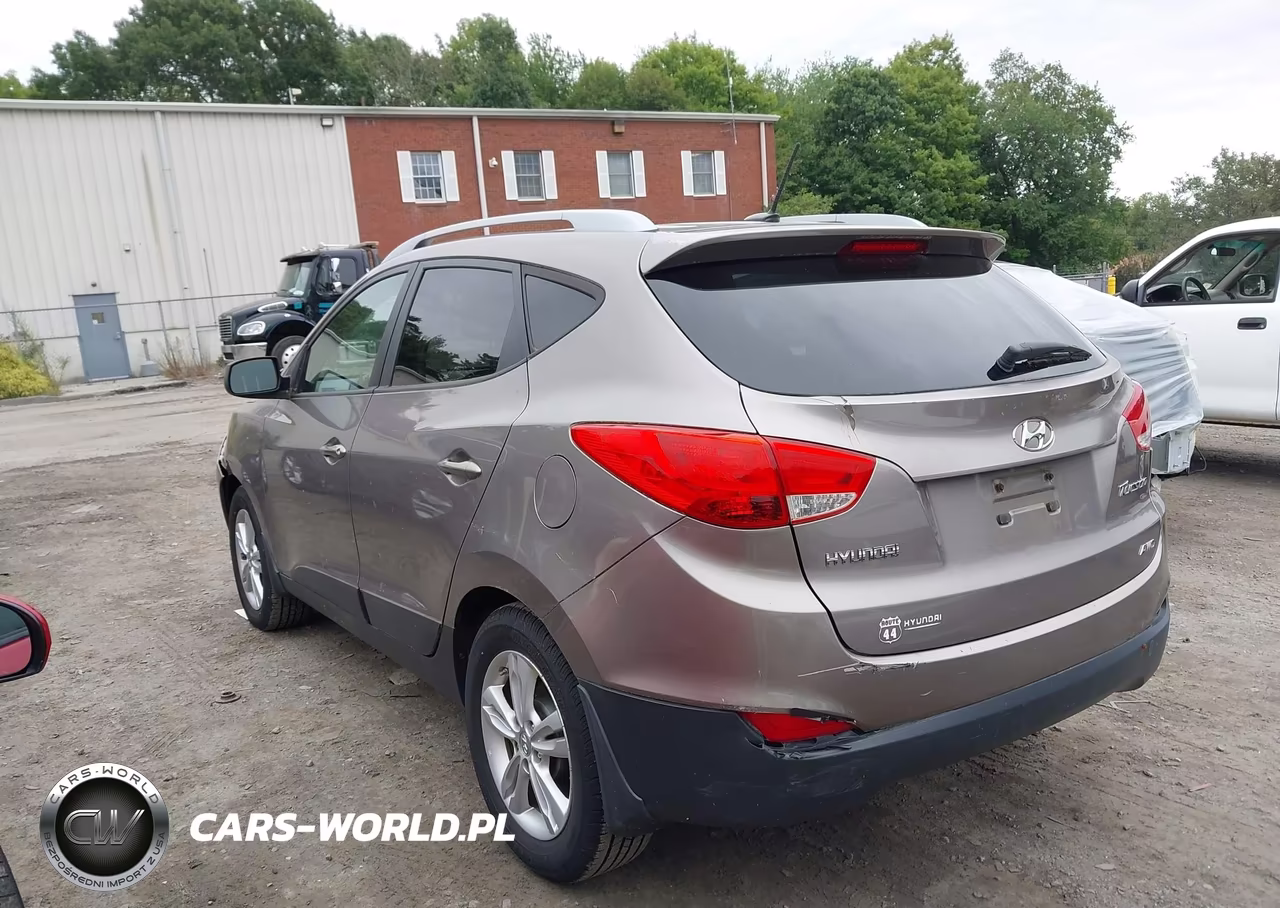 2012 Hyundai Tucson Gls VIN:KM8JUCACXCU418870 - 3