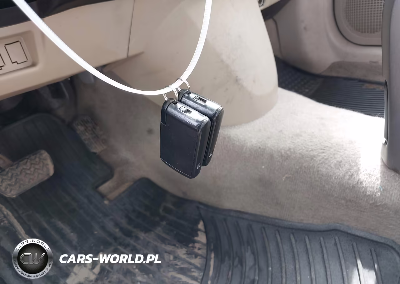 2005 Toyota Prius VIN:JTDKB20U253017244 - 11