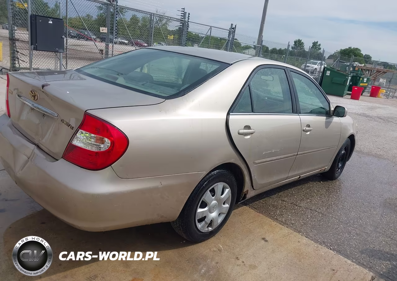 2004 Toyota Camry Le VIN:4T1BE32K14U314521 - 4