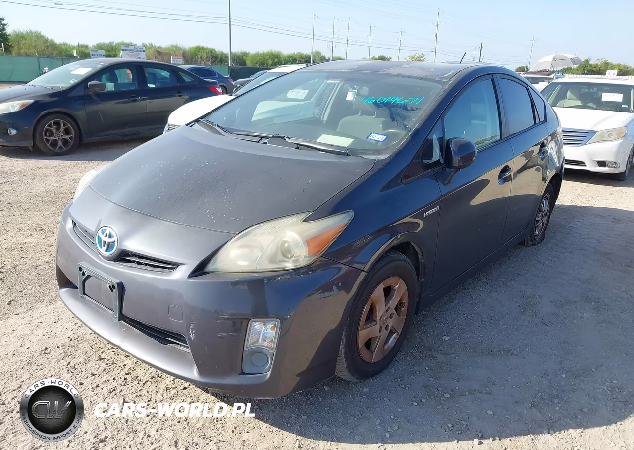 2011 Toyota Prius Two VIN:JTDKN3DU7B0285887 - 2