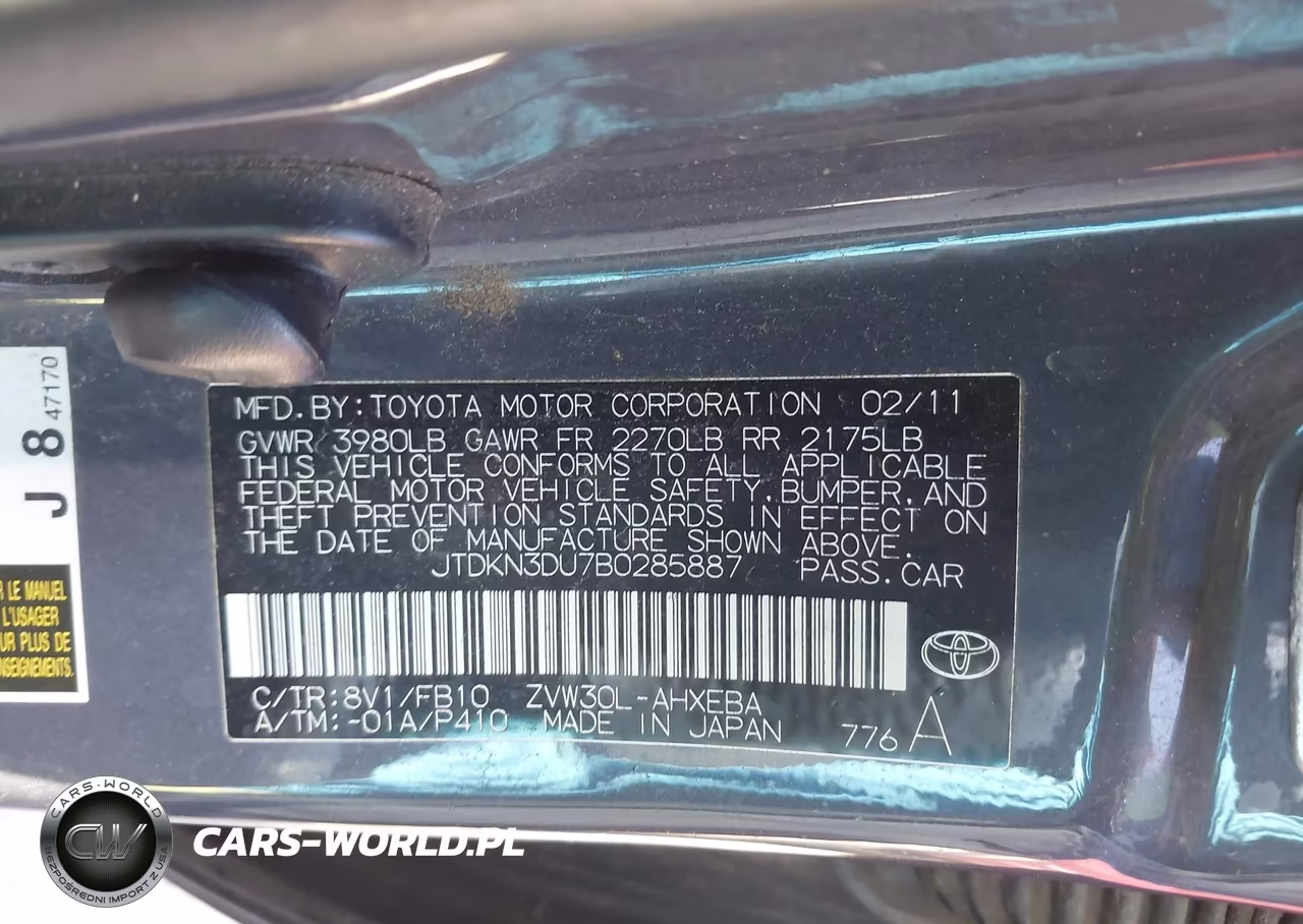 2011 Toyota Prius Two VIN:JTDKN3DU7B0285887 - 9
