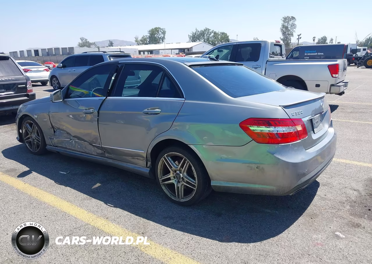 2010 Mercedes-Benz E 350 VIN:WDDHF5GB4AA228932 - 3