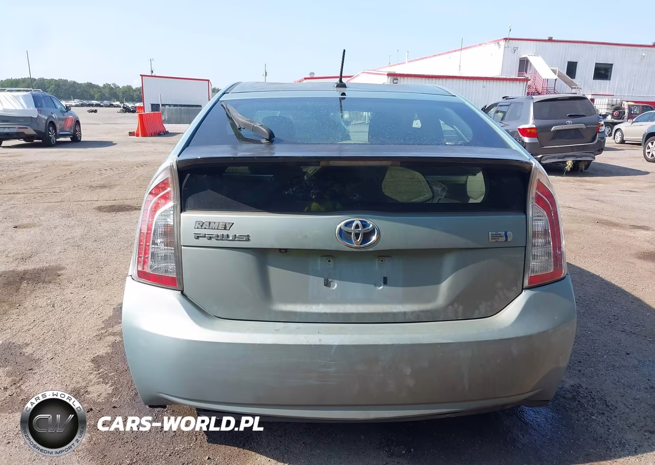 2013 Toyota Prius Three VIN:JTDKN3DU4D1680767 - 16