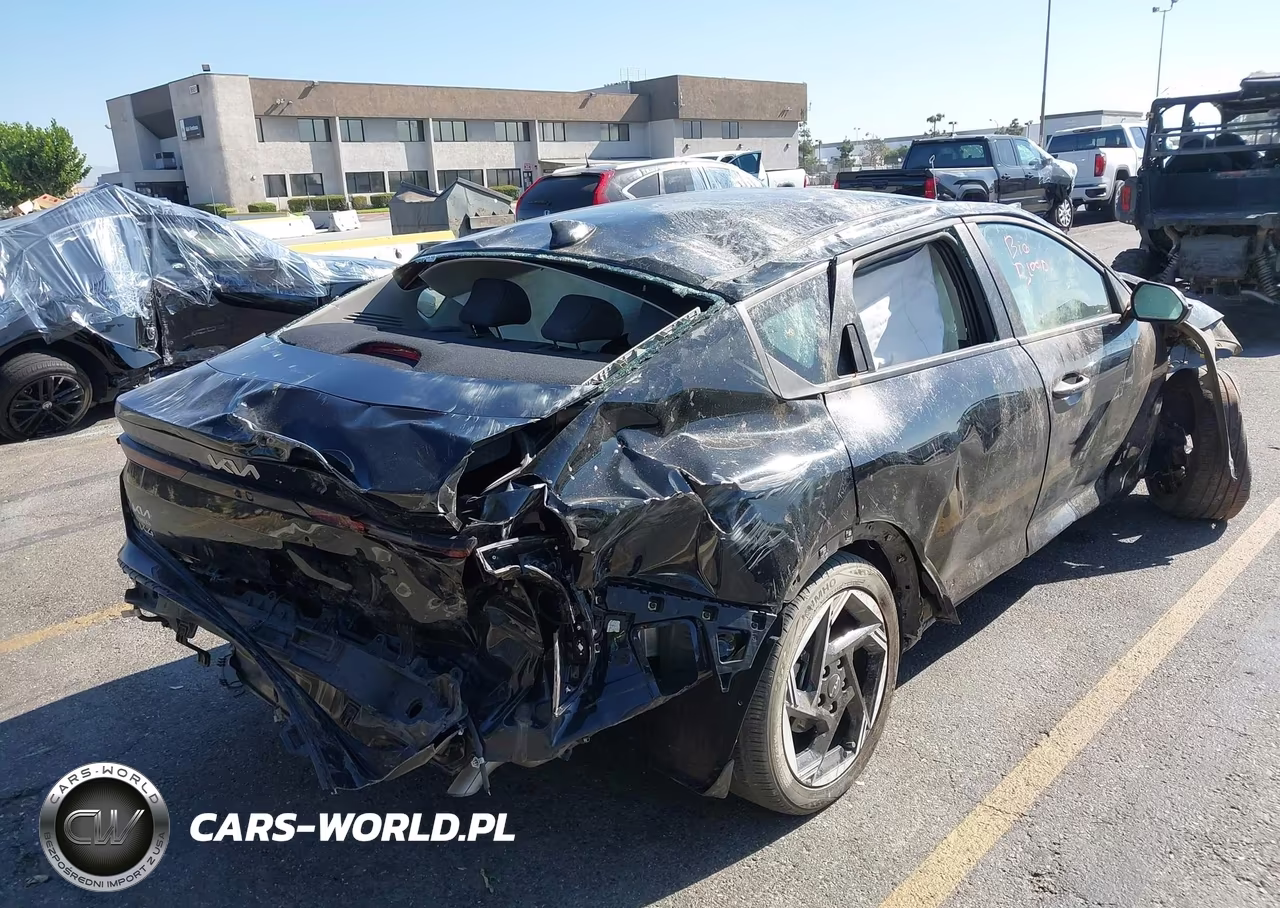 2025 Kia K4 Ex VIN:3KPFU4DE2SE083839 - 4