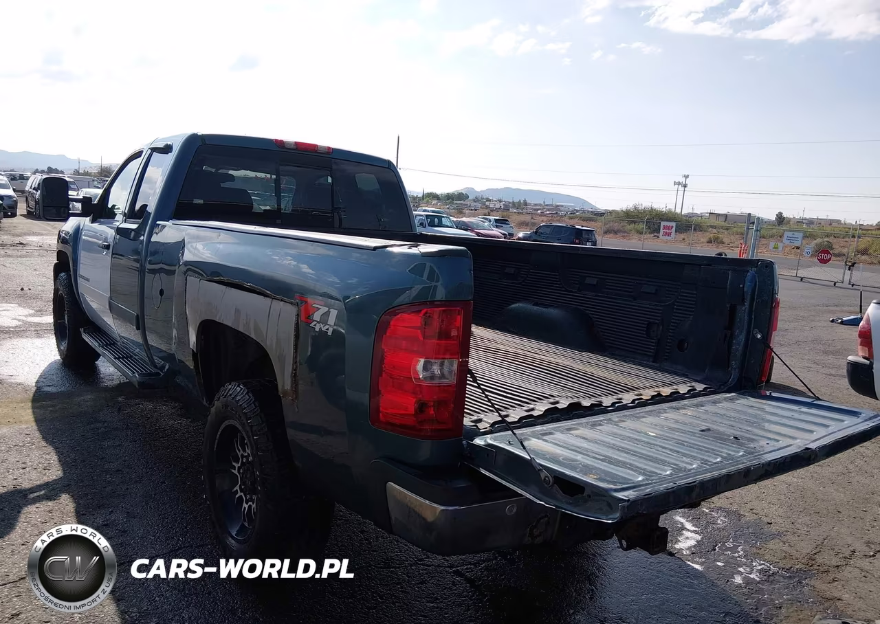 2008 Chevrolet Silverado 2500Hd Ltz VIN:1GCHK29688E171805 - 3