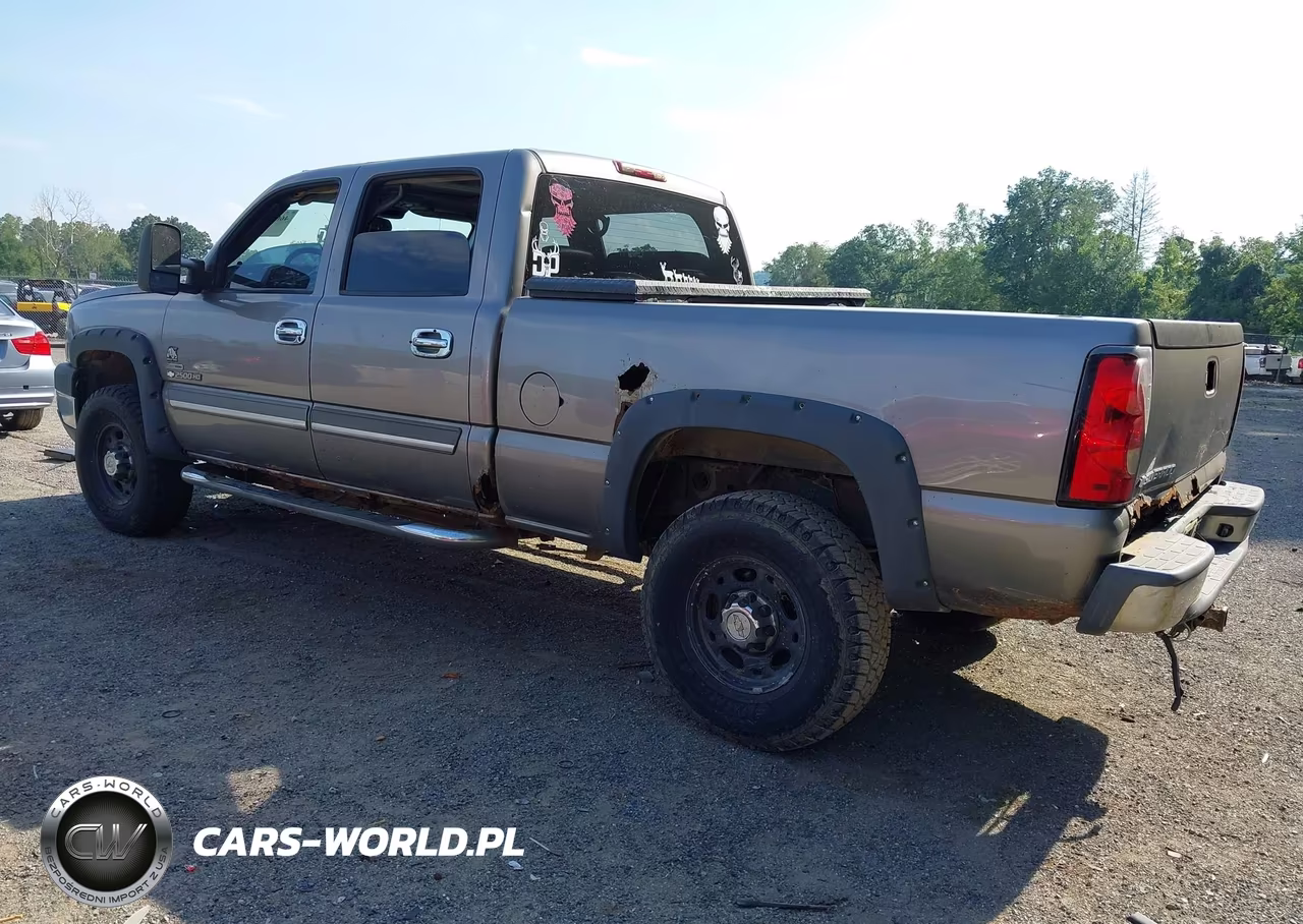 2007 Chevrolet Silverado 2500Hd Classic Lt3 VIN:1GCHK23D57F135098 - 3