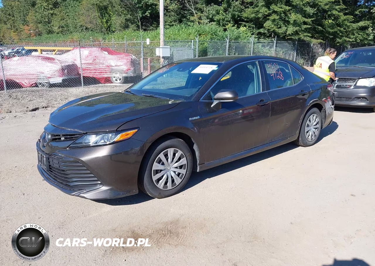 2018 Toyota Camry Hybrid Le VIN:4T1B31HK8JU500909 - 2