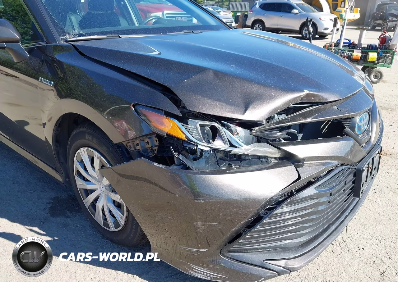 2018 Toyota Camry Hybrid Le VIN:4T1B31HK8JU500909 - 6
