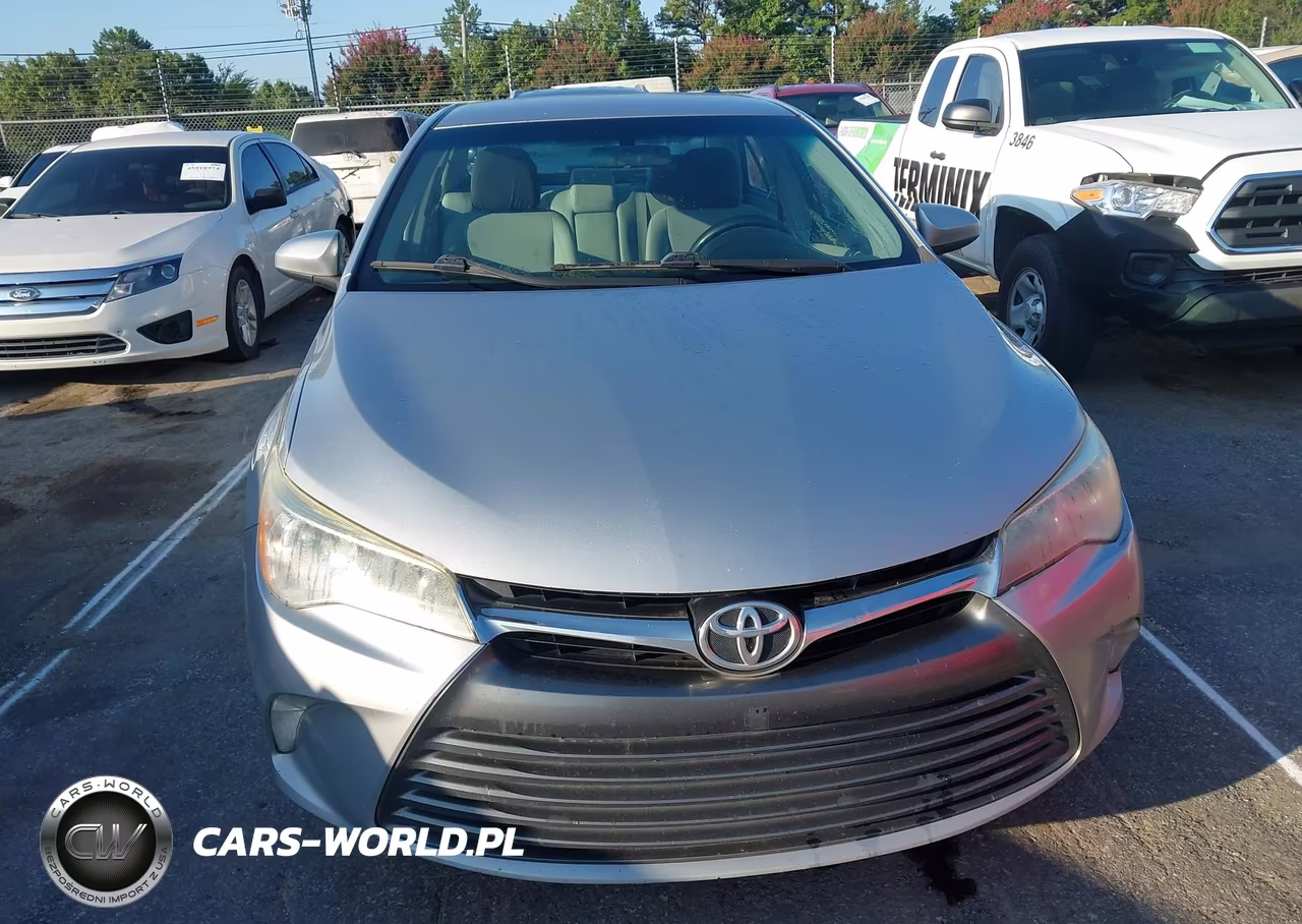 2015 Toyota Camry Le VIN:4T1BF1FK6FU106391 - 6